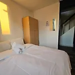 Wapping Stay